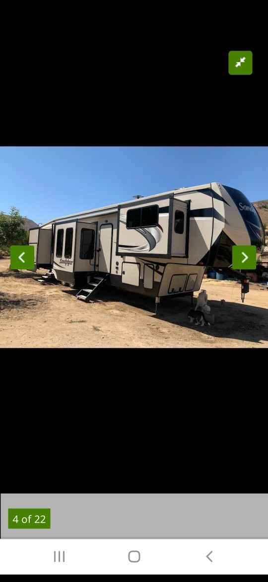 2019 Forest River 379flok Sandpiper 379flok