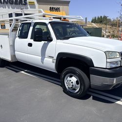 2005 Chevy Silverado 3500 Extended Cab Utility Bed By Royal