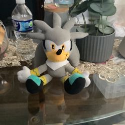 Sonic plushy