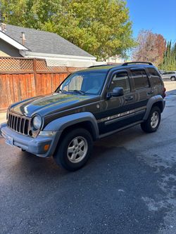 JEEP LIBERTY 2005