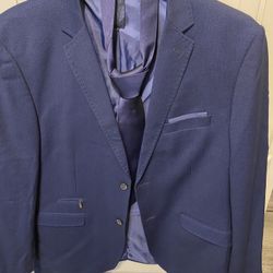 VERMONTI Jacket Set  Size 38-40 Color Blue .   $130