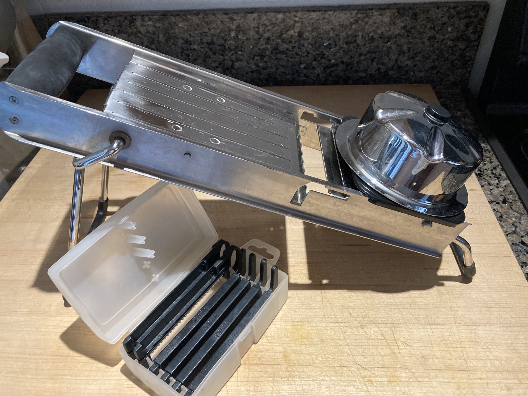 MiU France professional mandolin slicer