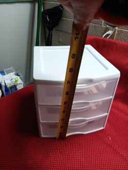 Mini Plastic Drawer In Organizers In Drawers In Storage Containers In Great Condition