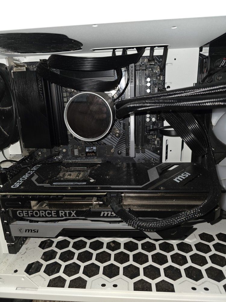 Negotiable CYBERPOWER PC i9, 4070 RTX
