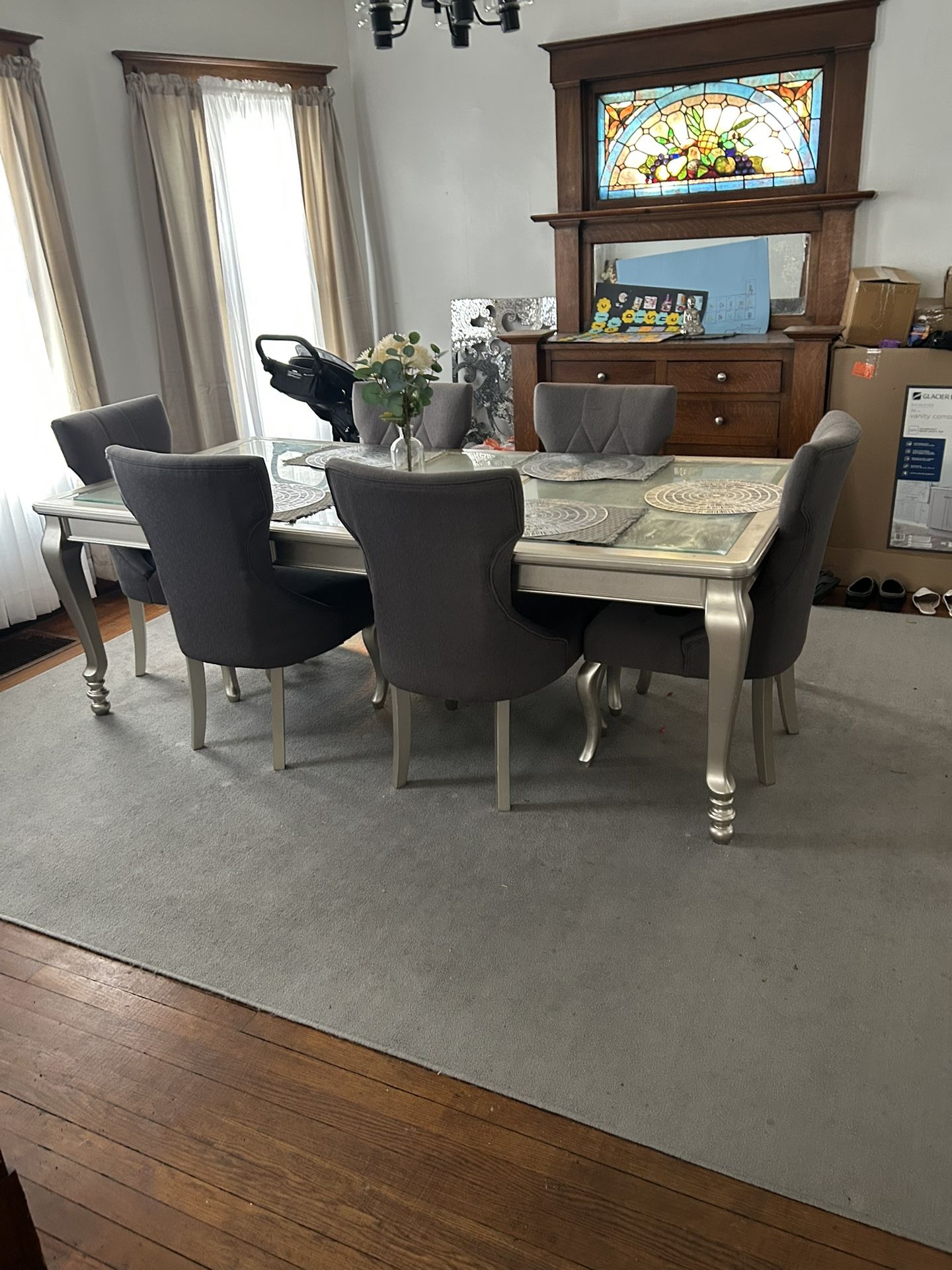 Beautiful Dining Table!