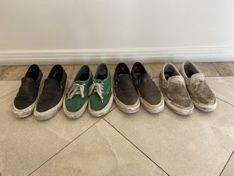 4 Pairs Of Very Used Straye Pro Skate Shoes sz. 11!!!