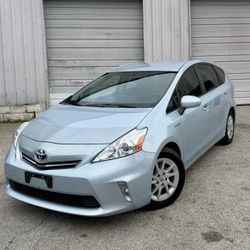 2013 Toyota Prius V