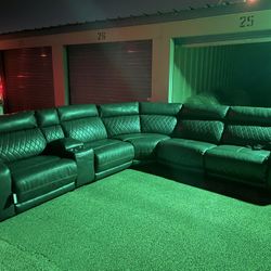 Power Reclining Sectional Couch