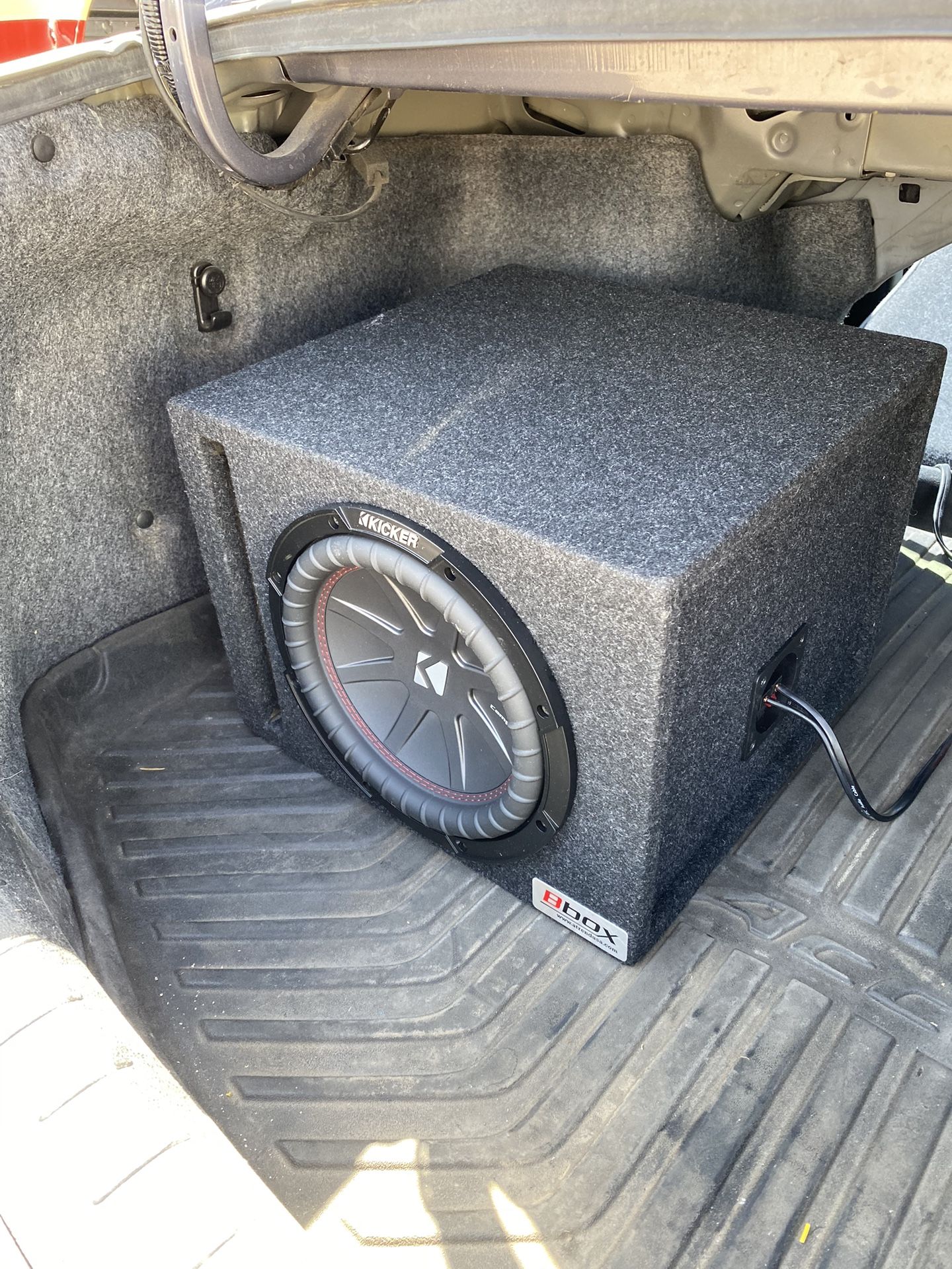 Kicker 10” Comp R Box