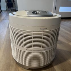 Honeywell 50250 Air Purifier