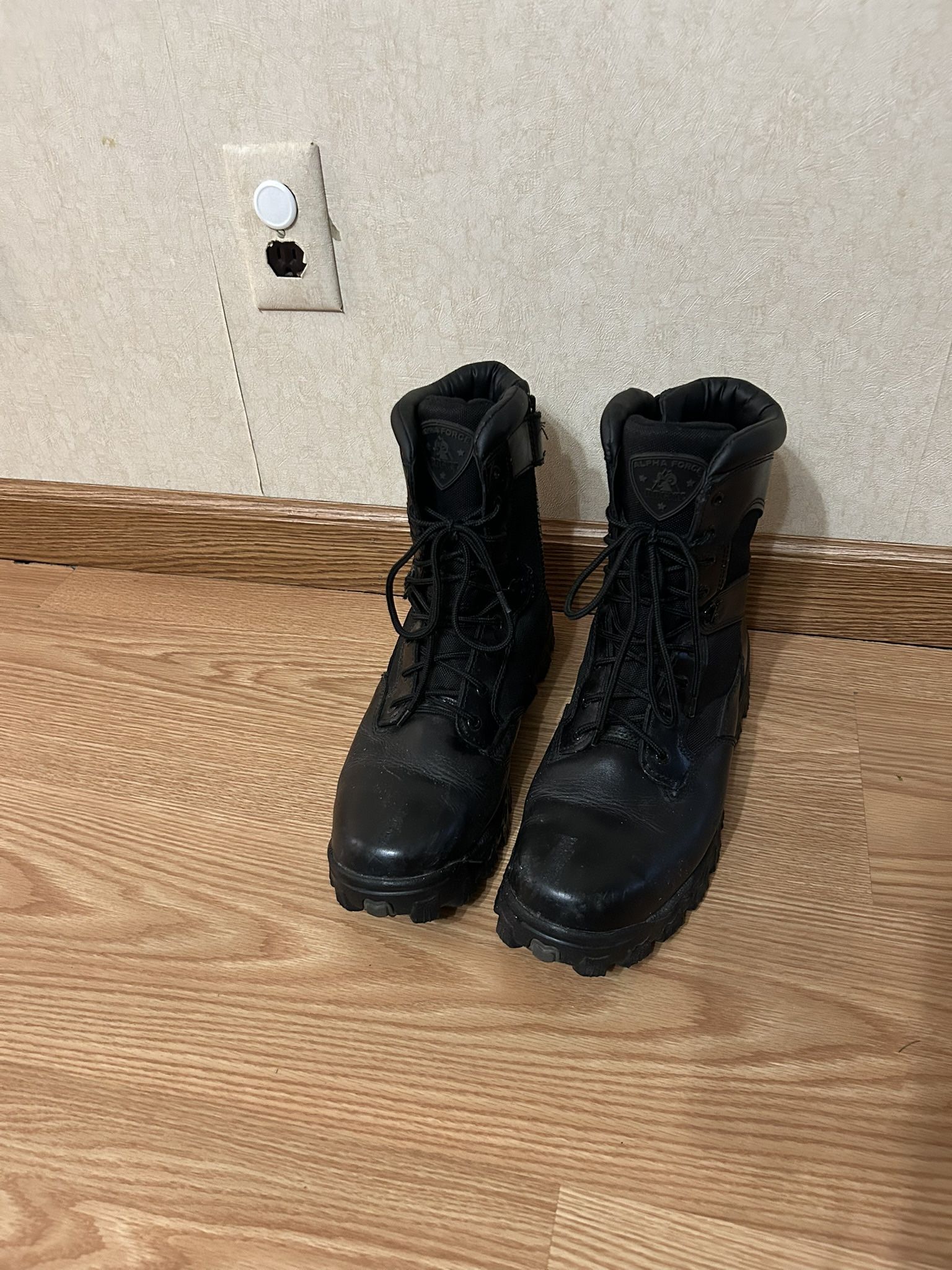 Men’s Rocky AlphaForce Waterproof Boots