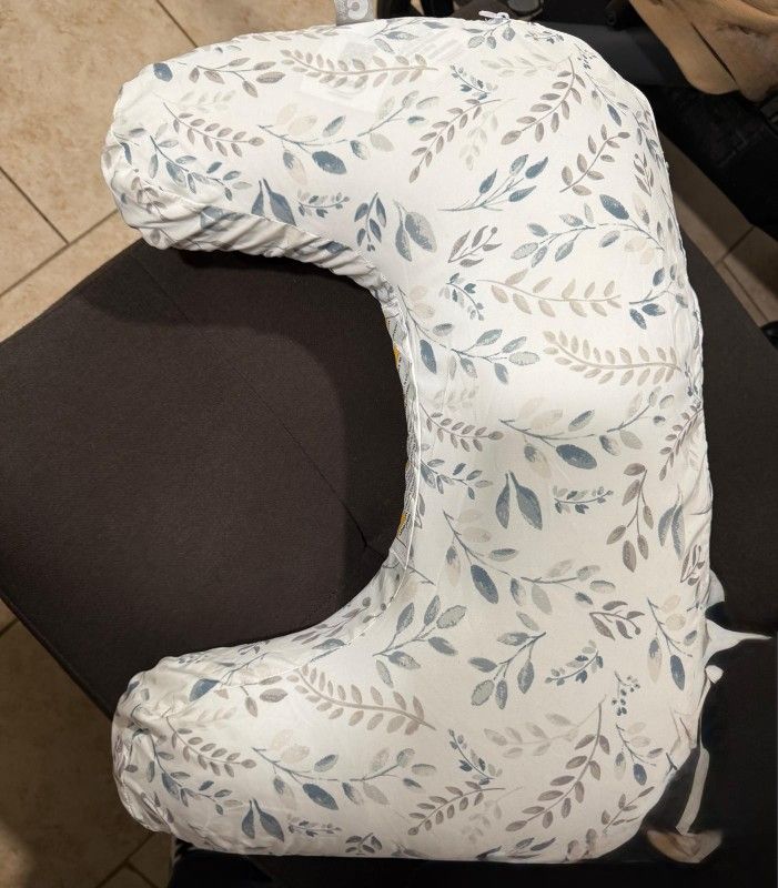 Breast Feeding Pillow 