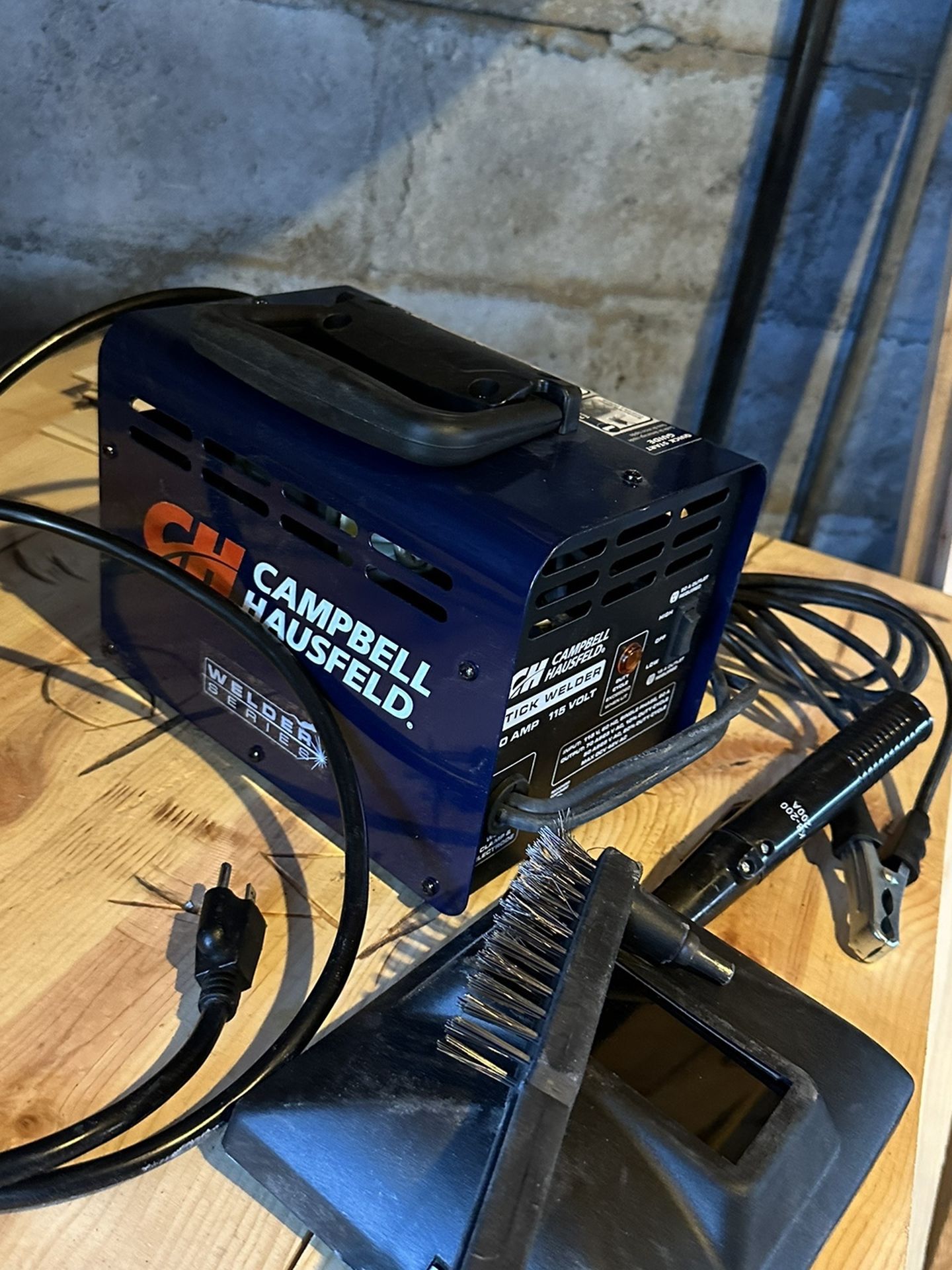 Campbell Hausfeld 120v Stick Welder (Arc Welder)