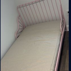 Pink Bed Frame For Kid