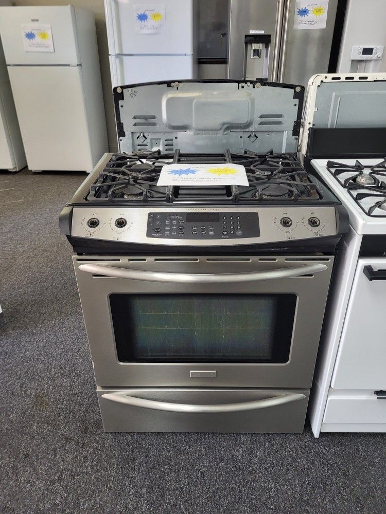 🧟‍♂️Wicked Good Sales! Frigidaire Slide-In Gas Stove-Warranty Included
