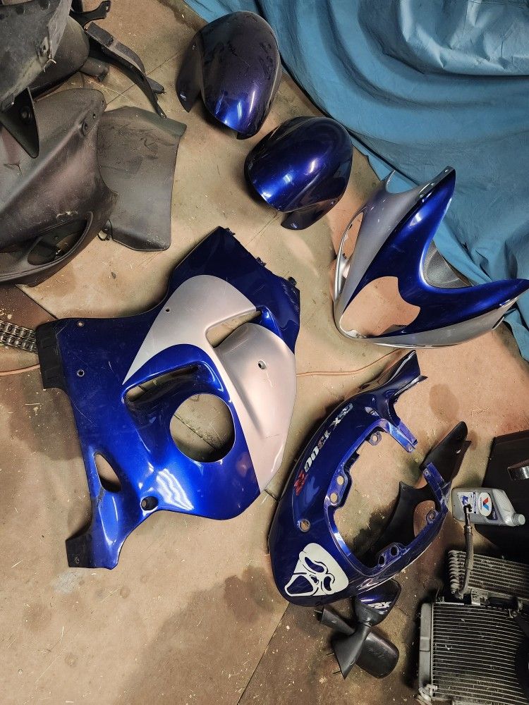Suzuki hayabusa parts Gen 1 And 2 All kinds