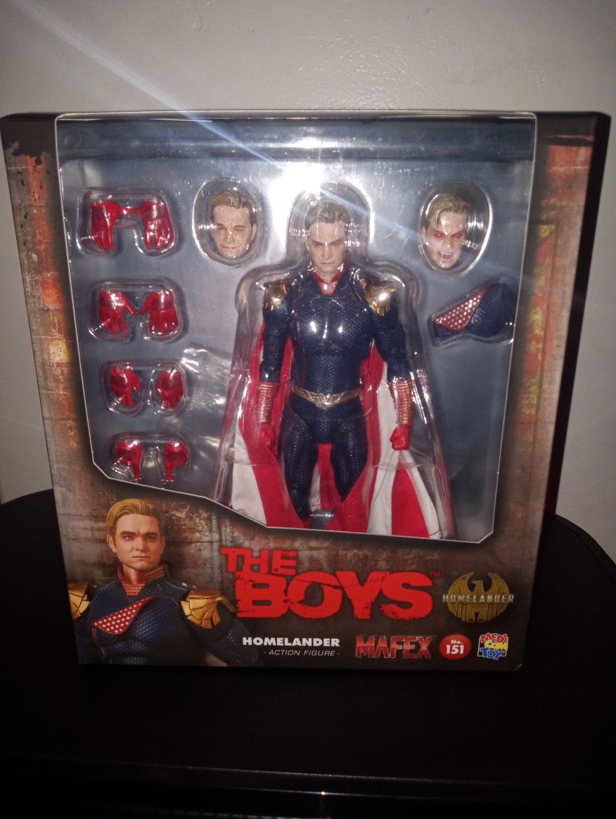 Mafex Homelander The Boys 