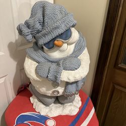 Large Resin Chill’n Snowman Figurine 