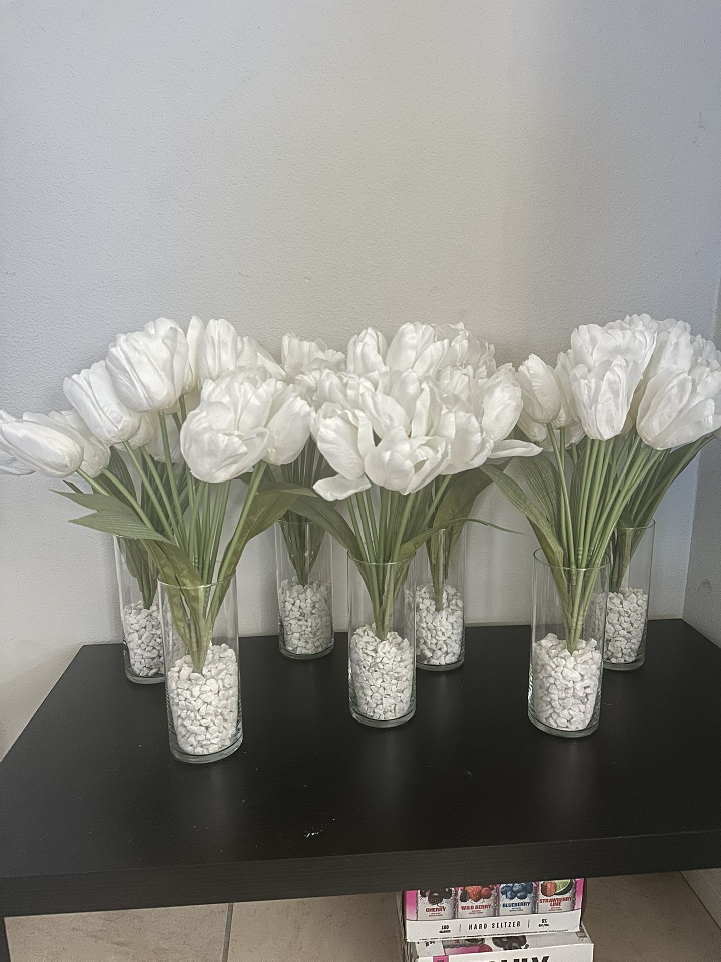 White Tulips Centerpieces In Glass 7 Total