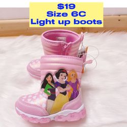 Size 6C New Disney Princess Pink Light-Up Boots