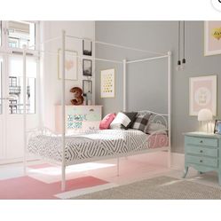Twin Size Canopy Bed