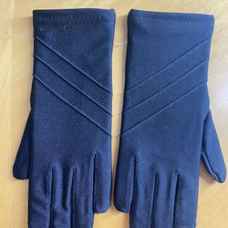 Sensation by Isotoner Women’s Gloves Black Color ONE size Stretch Soft Fleece Lined Spandex- Based 