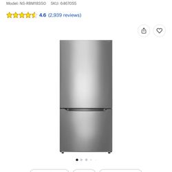 Insignia 18.6 Cu. ft. Bottom Freezer Refrigerator
