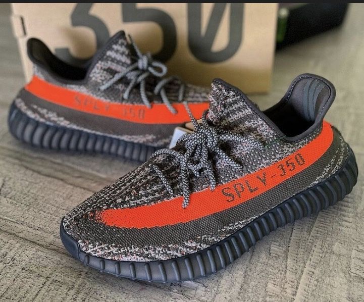 YEEZY CARBON BELUGA. SIZE: 6 1/2 $130