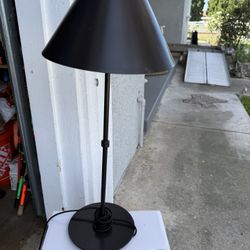 Black Lamp 