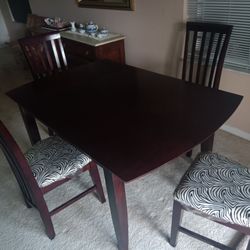 Dining Room Table Cherry Wood With Four Chairs Matching Wood