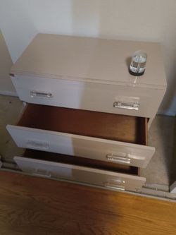 Free Dresser