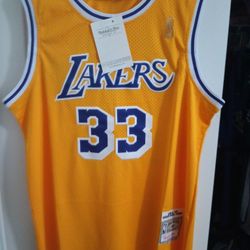 Kareem Jersey L and XL