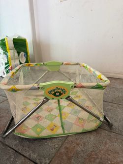 Vintage Cabbage Patch Kids Doll Fold-Up Playpen 1983 Collapsible 20x20x12 *
