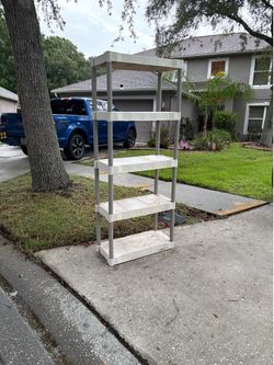 FREE Shelving Unit