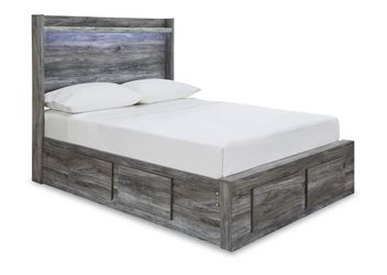 Queen bed frame!!