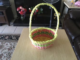 Easter basket $1
