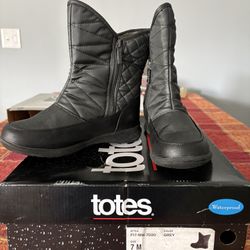 Totes Women's Boots Waterproof Size 7