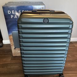 Delsey Paris 2 Piece Luggage Set