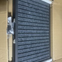 Dog Ramp / Light Damage But Functional