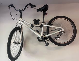 24” Jamis Capri Youth Bicycle- great condition!