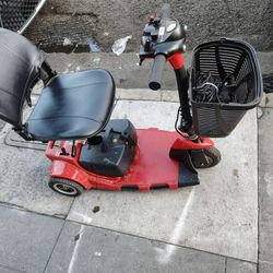 Electric Scooter Three Wheeler For Disabled People Batteries Are Dead You Need To Bring Batteries To Test It