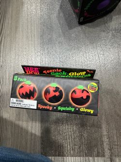 Needoh Jack glow lanterns