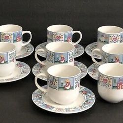 Vintage Tienshan Stoneware Potpourri Coffee Cups and Saucers