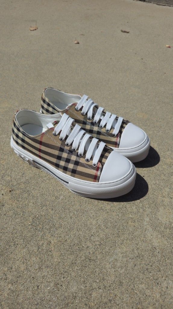 Burberry Check Sneakers Women's Fits 7/7.5