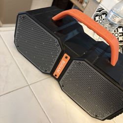 BUGANI M83 IPX6 Waterproof Portable Large Bluetooth Speaker,Bluetooth 5.2,50W Big Power, 24H Playtime,Suitable for Family Gatherings and Outdoor Bluet