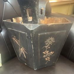 OLD ASIAN BOX
