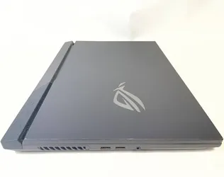 RoG STRIX G17 3060 gamin laptop