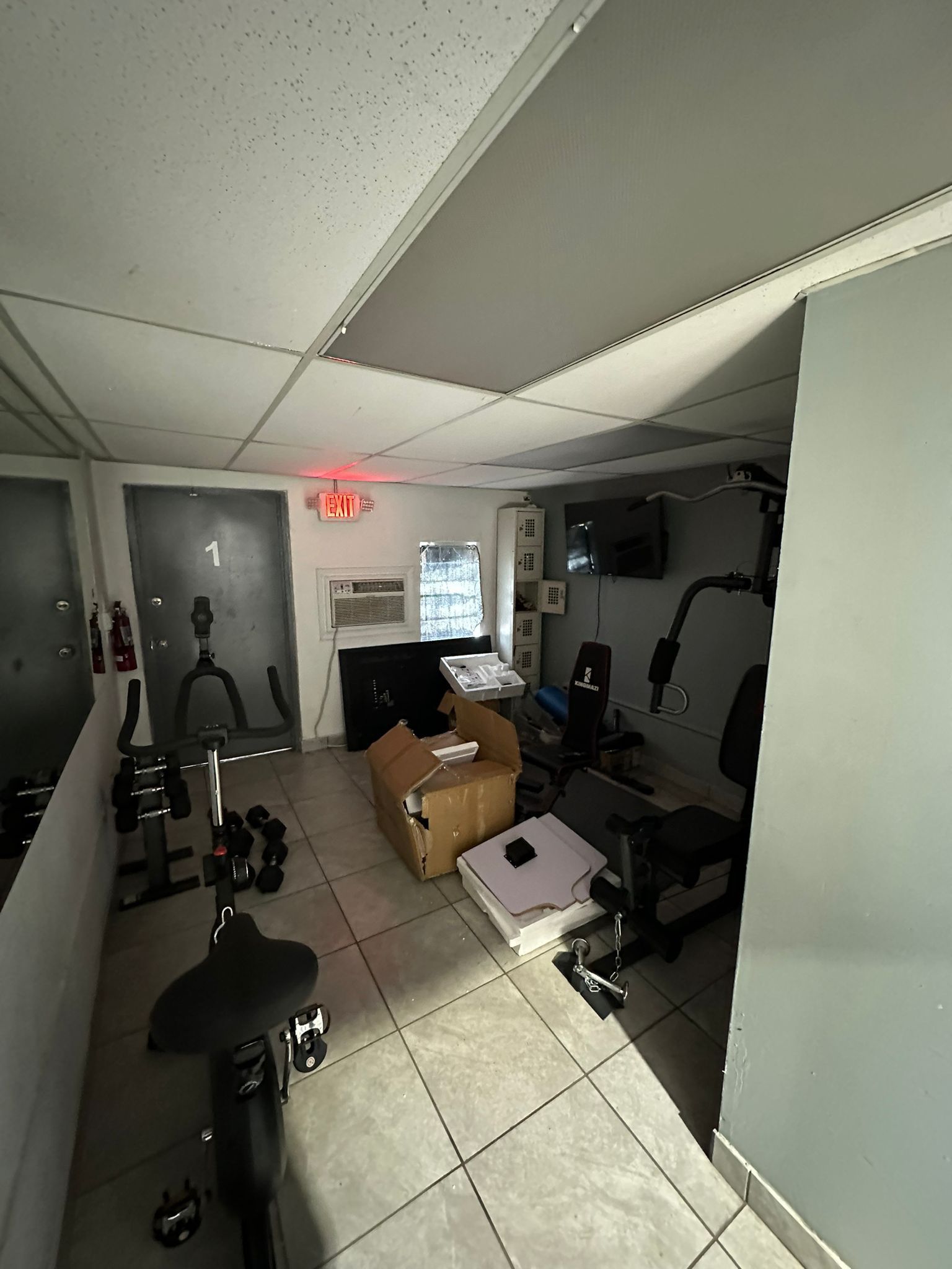 Mechanic shop bay space for rent for Sale in Miami Gardens, FL OfferUp