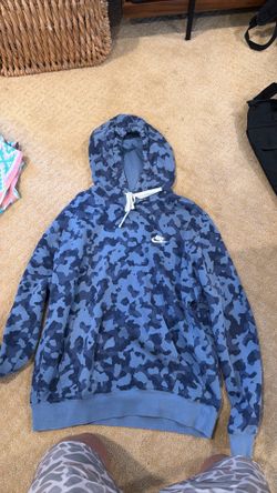 Nike hoodie- Med- Navy blue camo