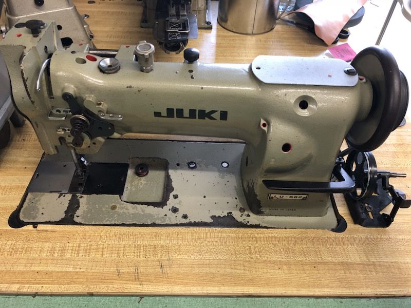 Juki LU562 industrial walking foot sewing machine for Sale in West